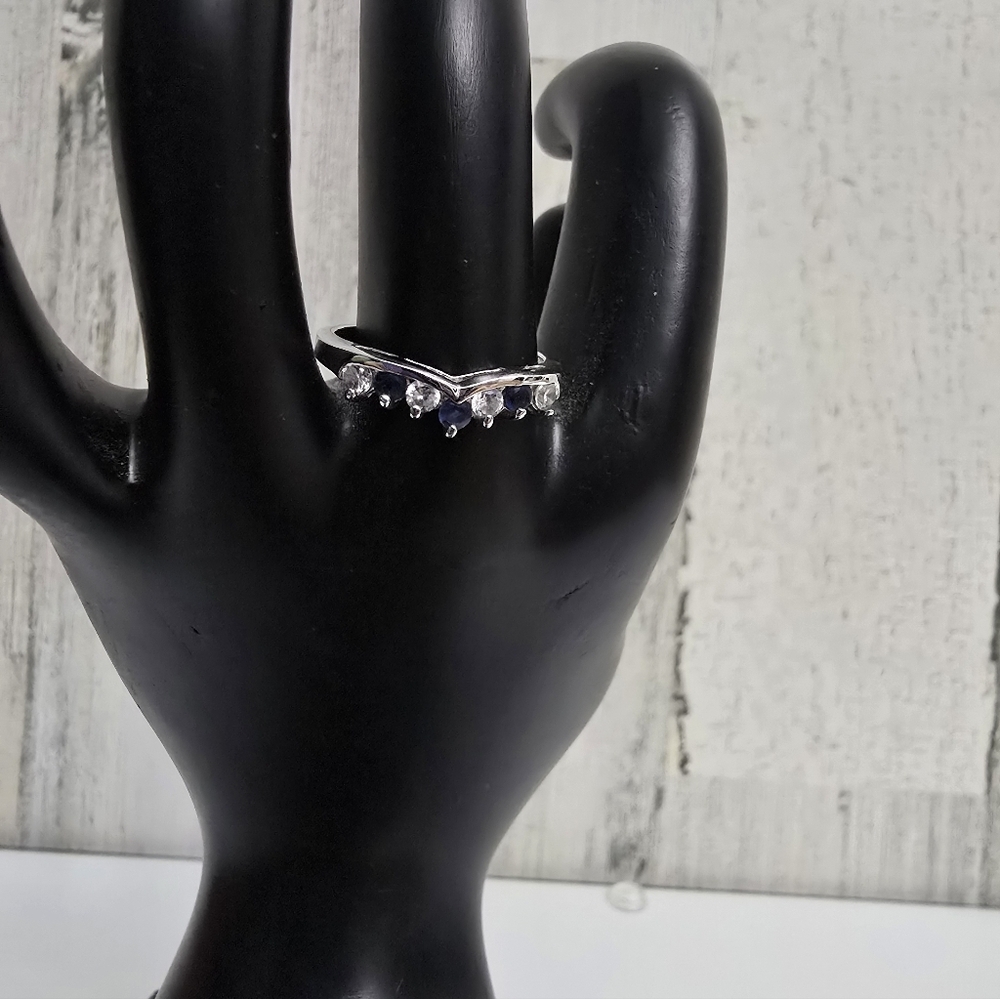 Elegant Silver Tone Women's Ring With White And Blue Stones Size 8